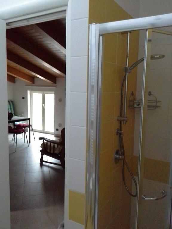 Casa Vacanze The Flea'S Home Фонді Номер фото